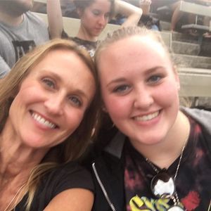 Meet your Posher, Debbie